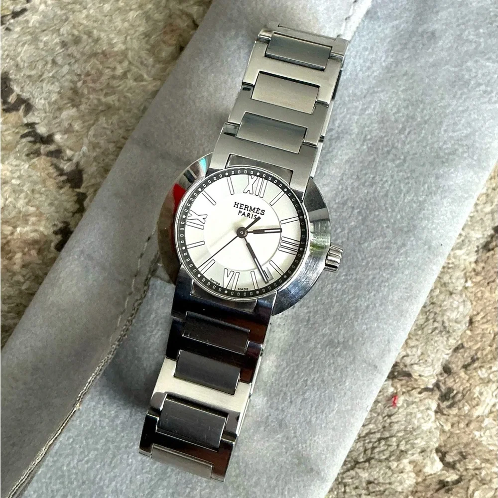 Ladies HERMES AUTOMATIC DRESS watch🔥🔥🔥 - Picture 7 of 15